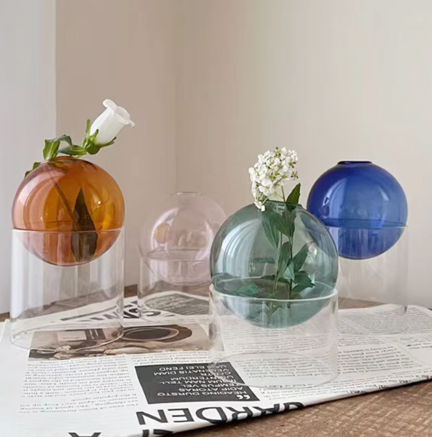 Style Mini Spheroidal Glass Vase